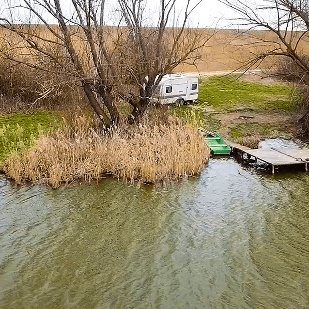 19-es horgászállás