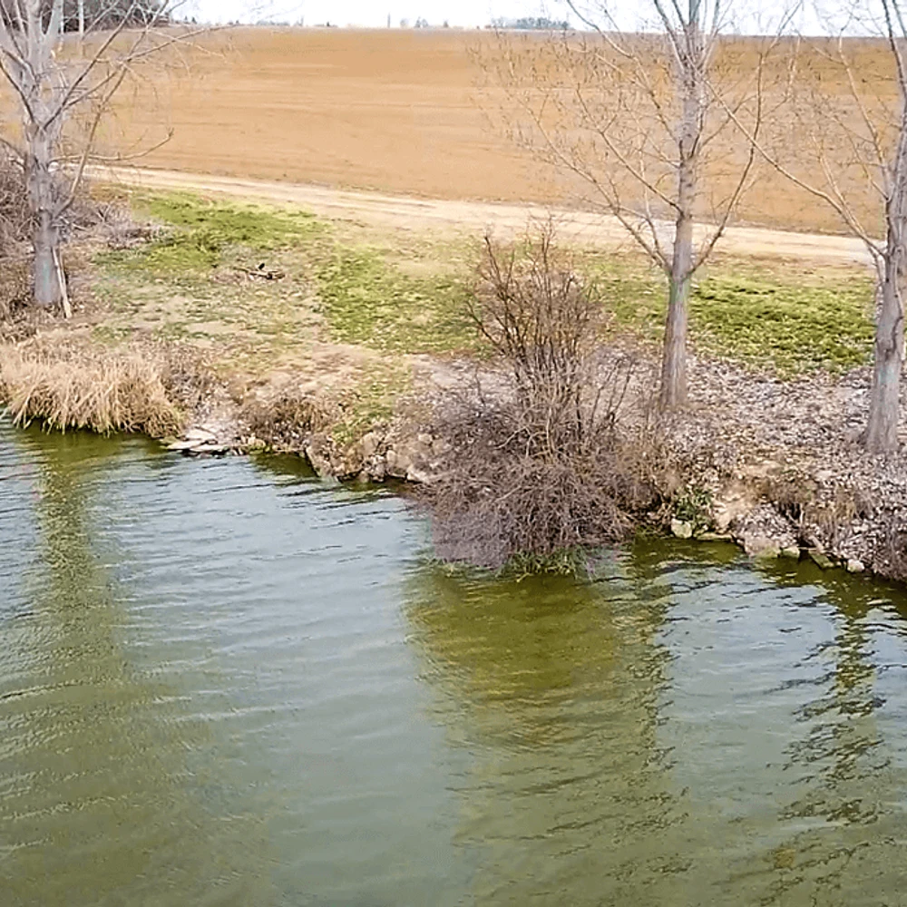 22-es horgászállás